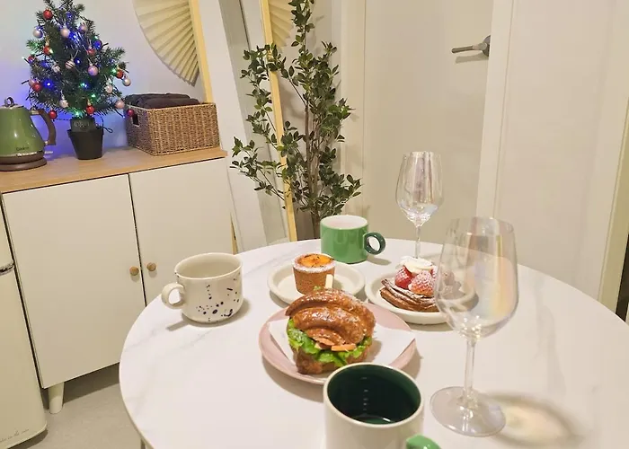 1 Minute From Konkuk Station #5 Minutes To Seongsu#remodeling#ttukseom#ddp#myeongdong Trip#lotte World Tower