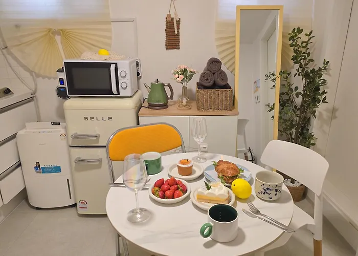 Apartment 1 Minute From Konkuk Station #5 Minutes To Seongsu#remodeling#ttukseom#ddp#myeongdong Trip#lotte World Tower